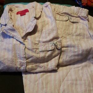 Victoria's Secret long-sleeved pajamas